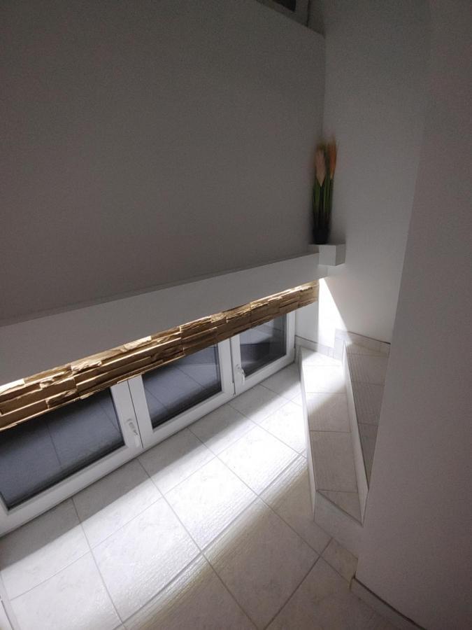 Fiesta Apartman Miskolc Exterior foto